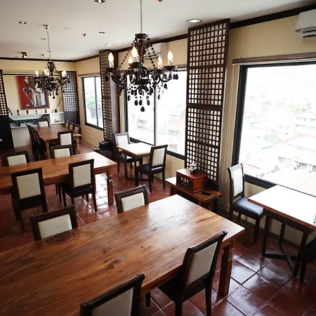 Heroes Hotel-2